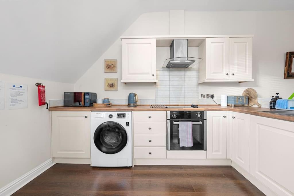 Charming Luxury Apartment Peak District マトロック エクステリア 写真