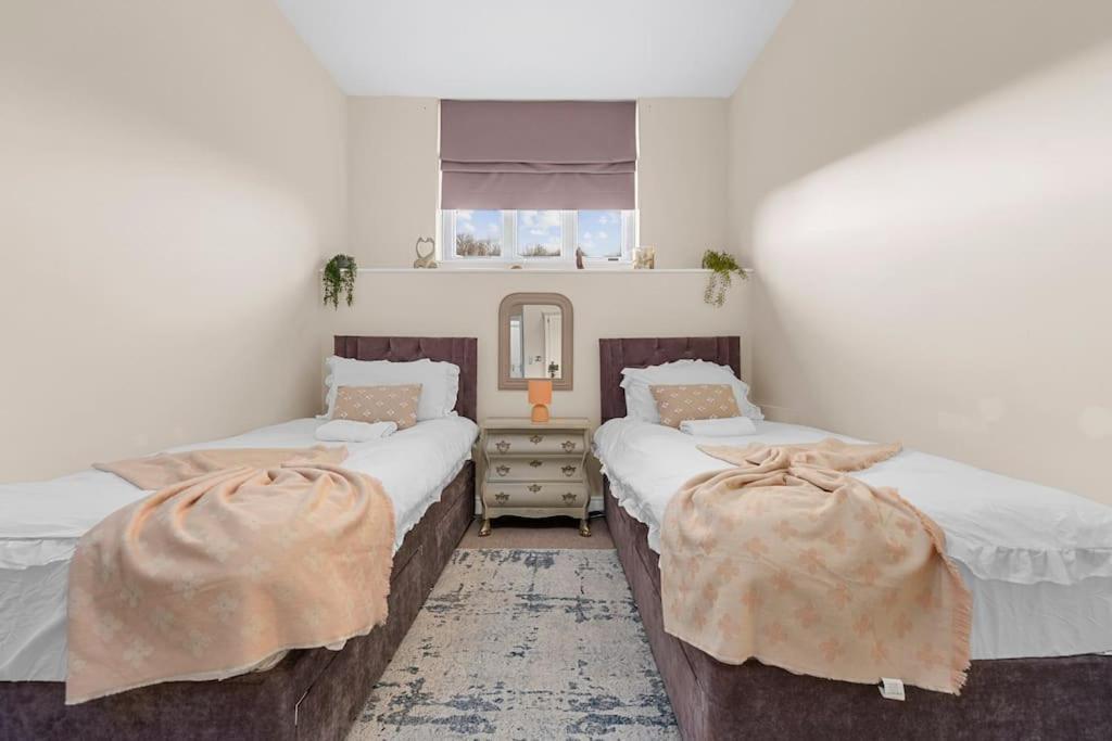 Charming Luxury Apartment Peak District マトロック エクステリア 写真