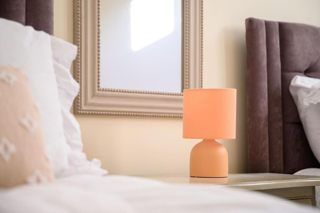 Charming Luxury Apartment Peak District マトロック エクステリア 写真